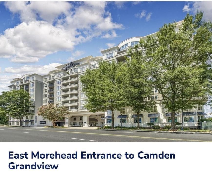 Spacious 2 Bedroom 2 Bathroom Apartment With Balcony In Uptown Charlotte! City Views & Free Parking! Bagian luar foto